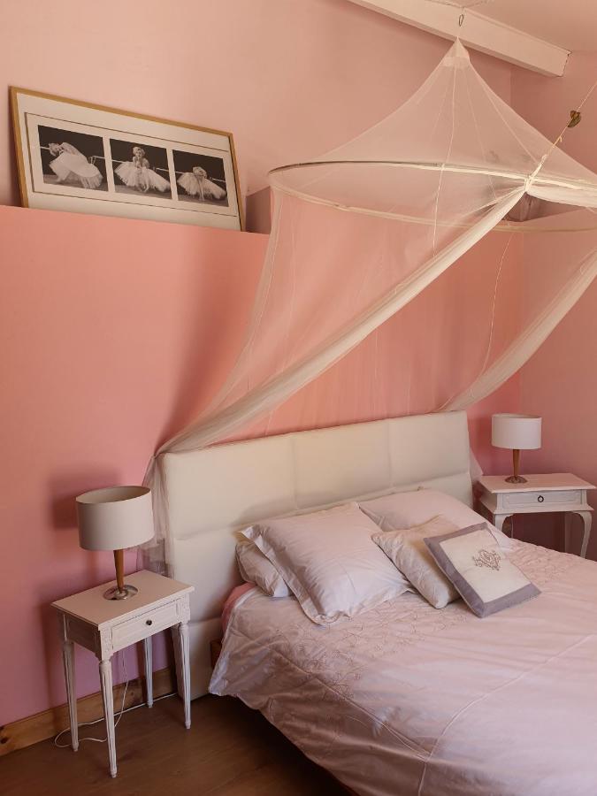 ناربون B&B Le Patio En Ville - Chambres D'Hotes المظهر الخارجي الصورة