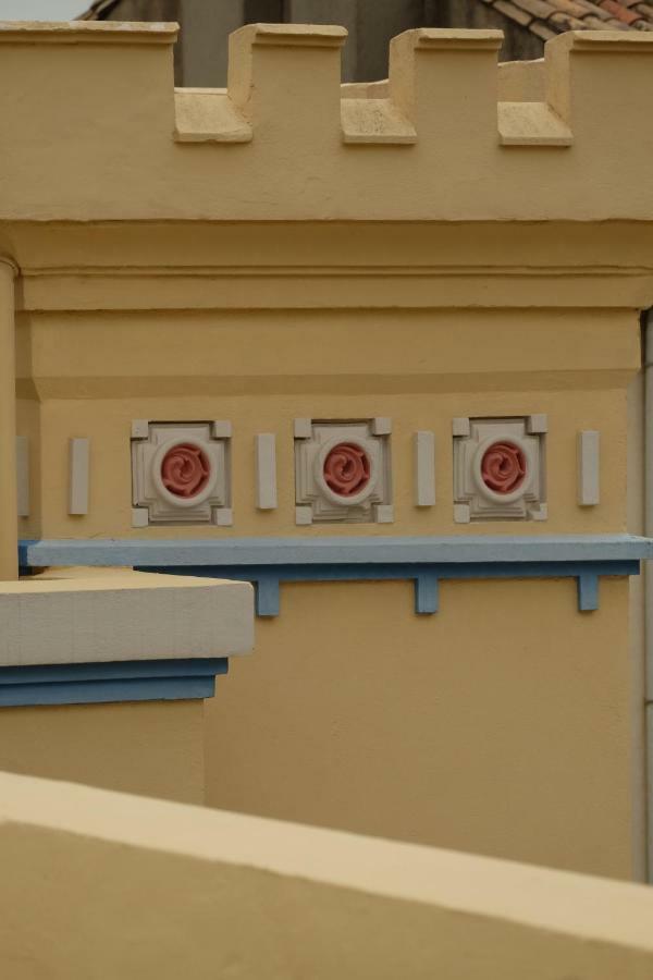 ناربون B&B Le Patio En Ville - Chambres D'Hotes المظهر الخارجي الصورة