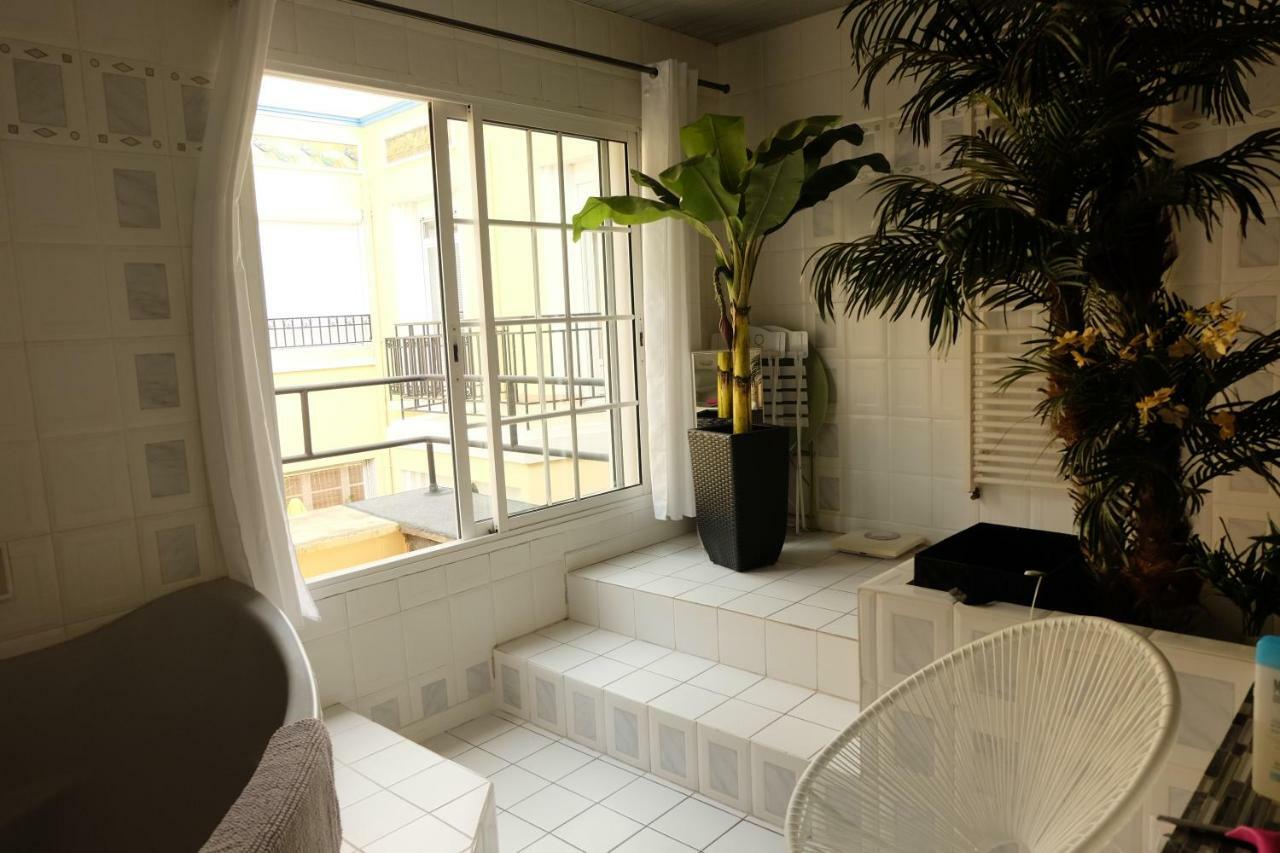 ناربون B&B Le Patio En Ville - Chambres D'Hotes المظهر الخارجي الصورة